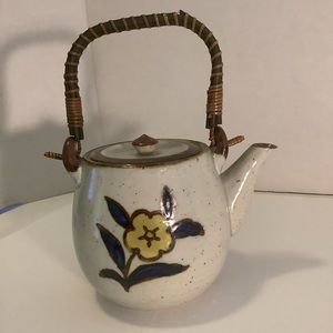 Vintage RK Japan Teapot 1 Qt. BrownClay Folkware Rattan Handle Floral Spreckled